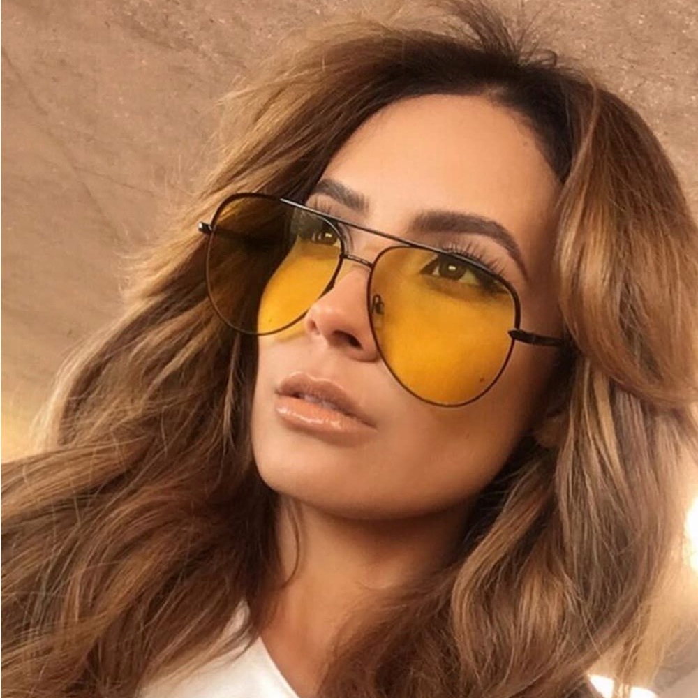 ✨ QUAY X DESI - Sahara sunglasses LIMITED EDITION ✨